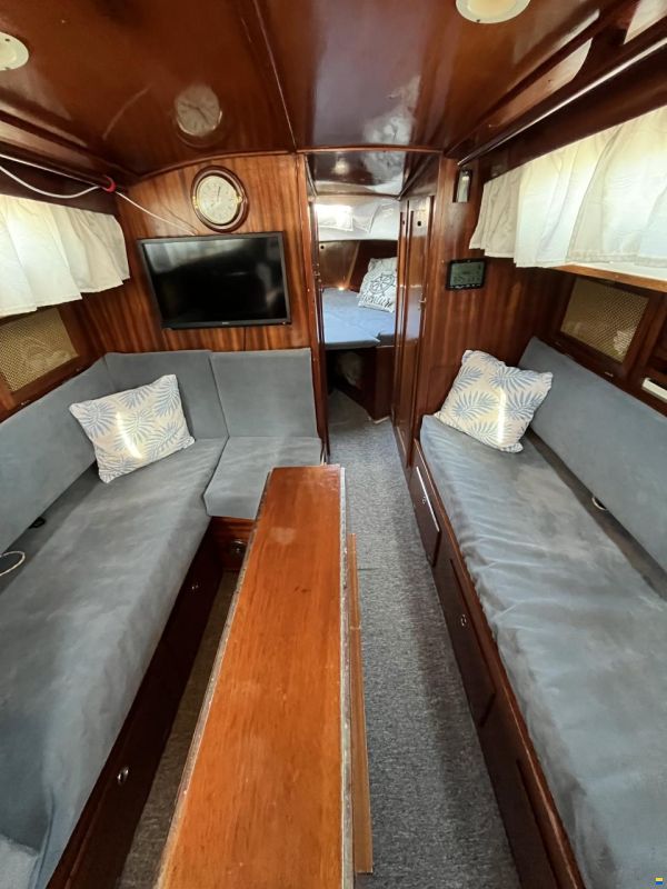 Athena 30