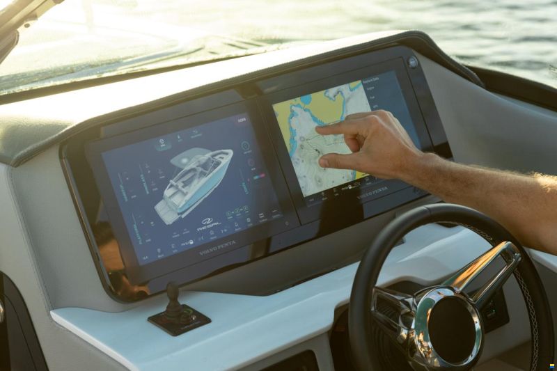 Regal LS9 Surf Ultimate Hensa Edition