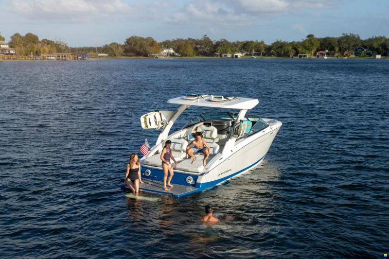 Regal LS9 Surf Ultimate Hensa Edition