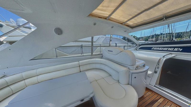 Pershing 54