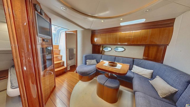 Pershing 54