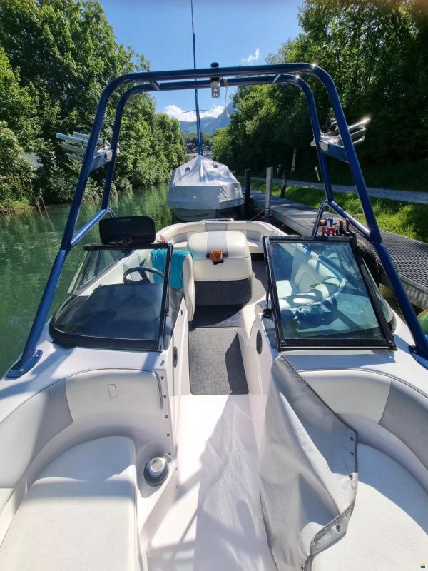 Moomba Mobius