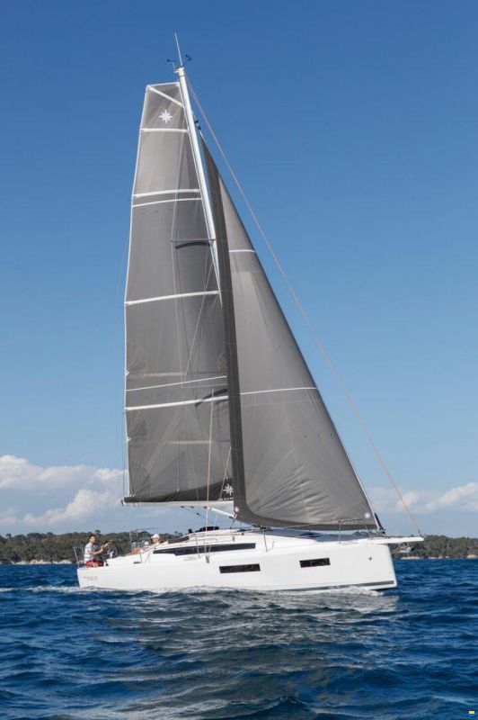 Jeanneau Sun Odyssey 350