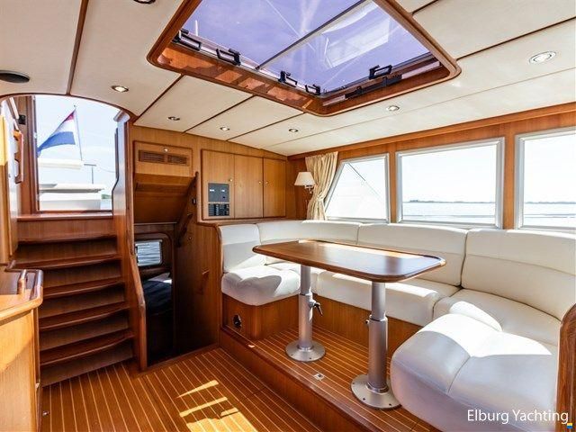Sturier 480 AC - Vast Stuurhuis