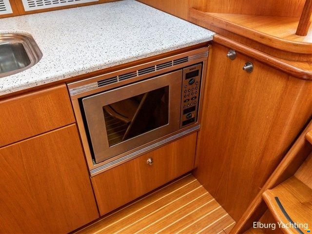 Sturier 480 AC - Vast Stuurhuis