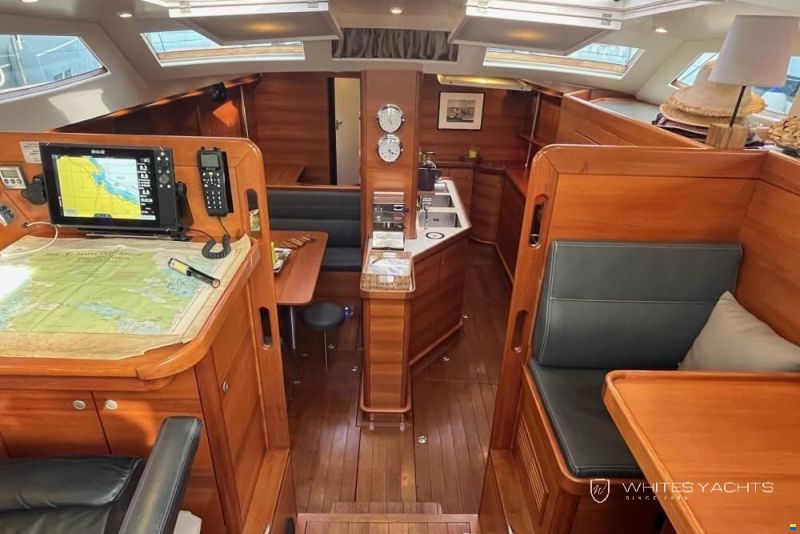 B60 Pilot House