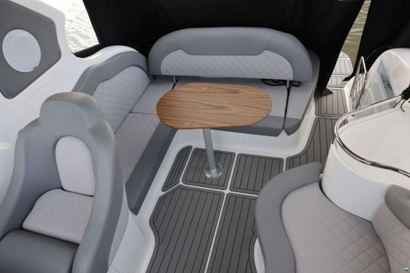 Coral 750 Hard Top