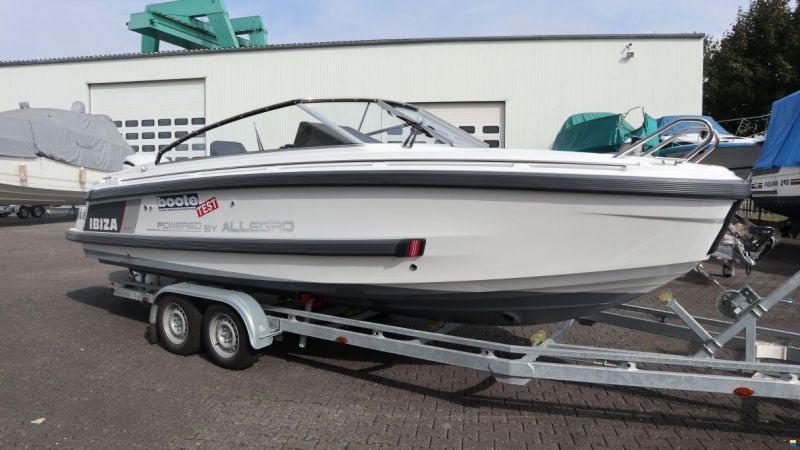Ibiza Boats 711