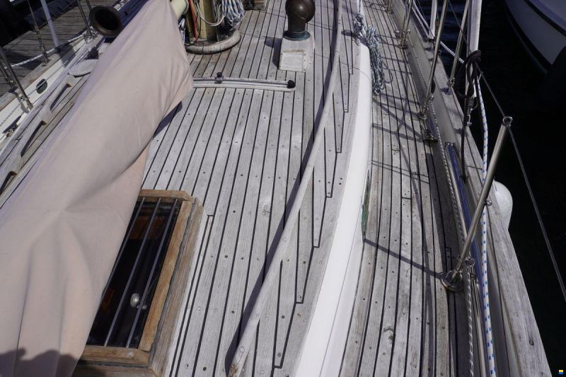 Westwind 35