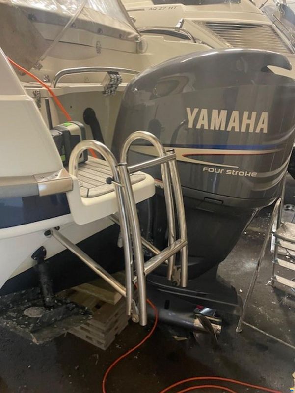 Yamarin 76 DC