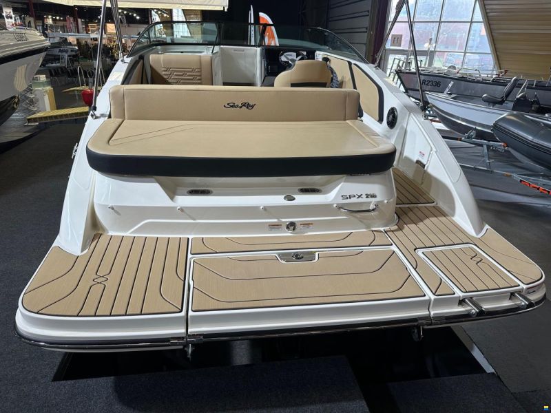 Sea Ray SPX 210 New model