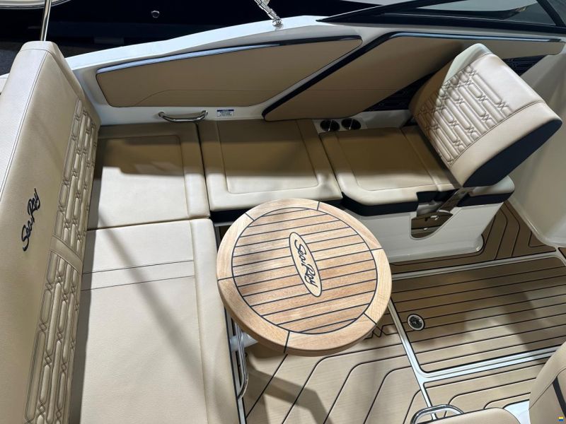 Sea Ray SPX 210 New model