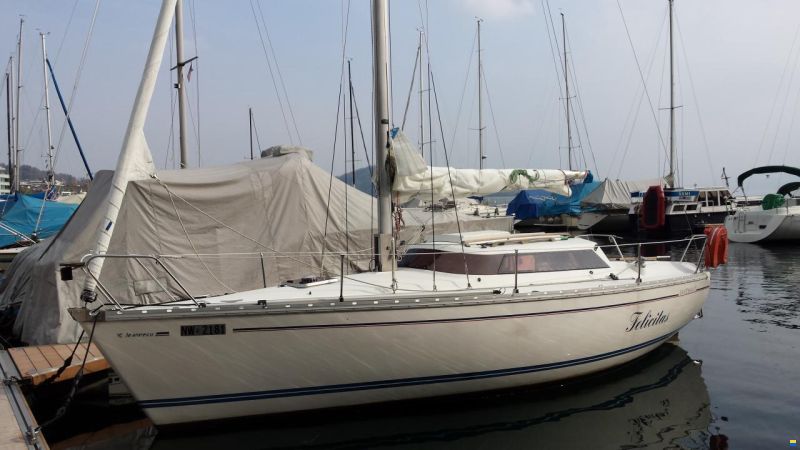 Jeanneau Fantasia 27
