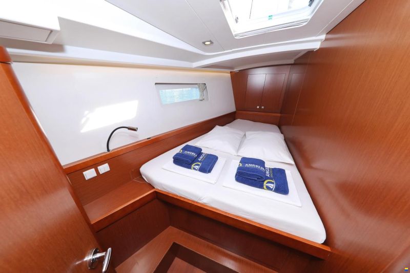 Beneteau Oceanis 45