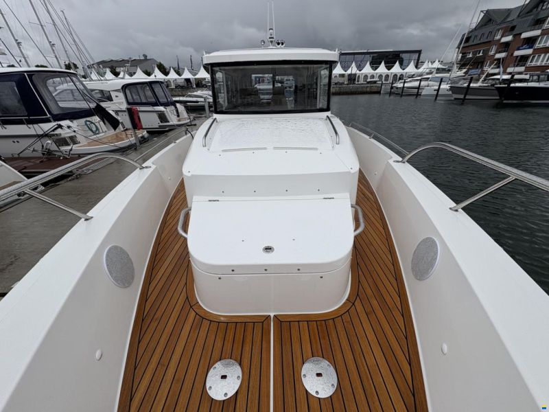 Nimbus C11
