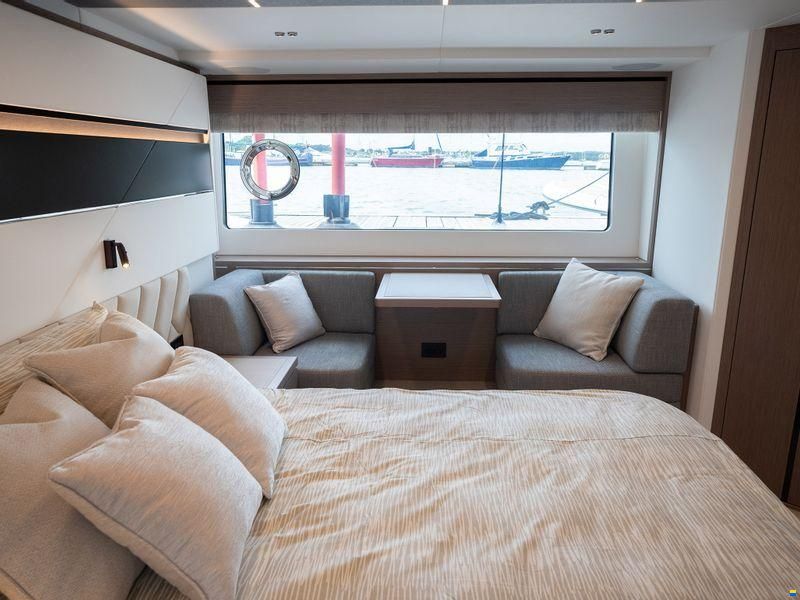Sunseeker 75 Sport Yacht