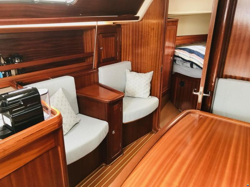 Bavaria 37 S