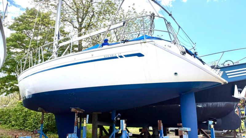 Bavaria 37 S