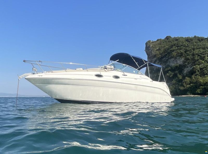 Sea Ray Sundancer 260