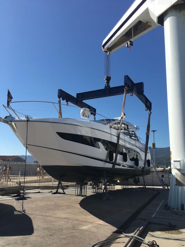 Sunseeker Predator 50