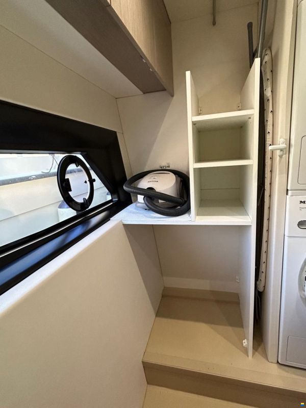 Sunseeker Predator 50