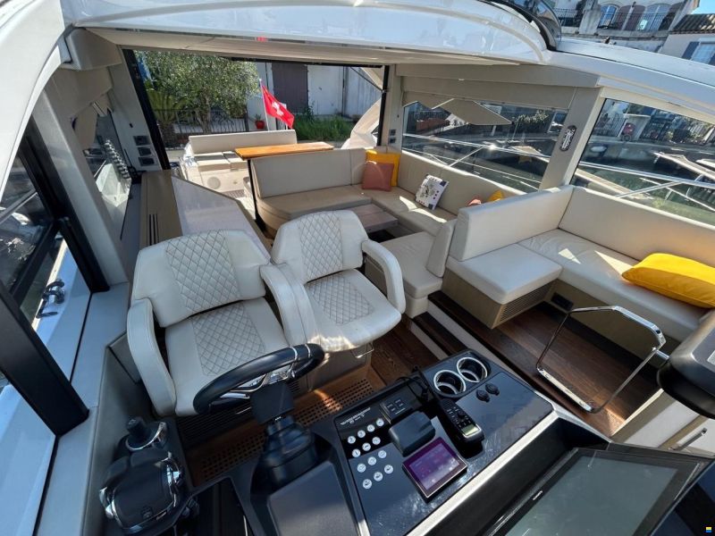 Sunseeker Predator 50