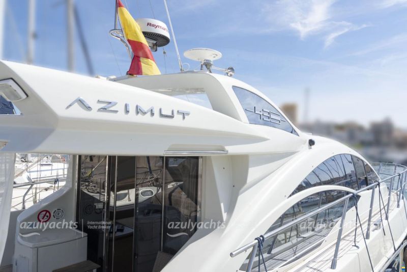 Azimut 43 S