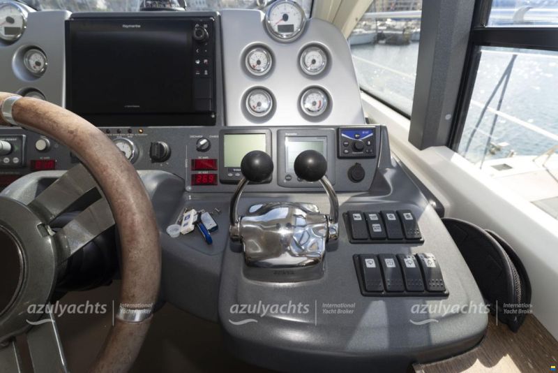 Azimut 43 S