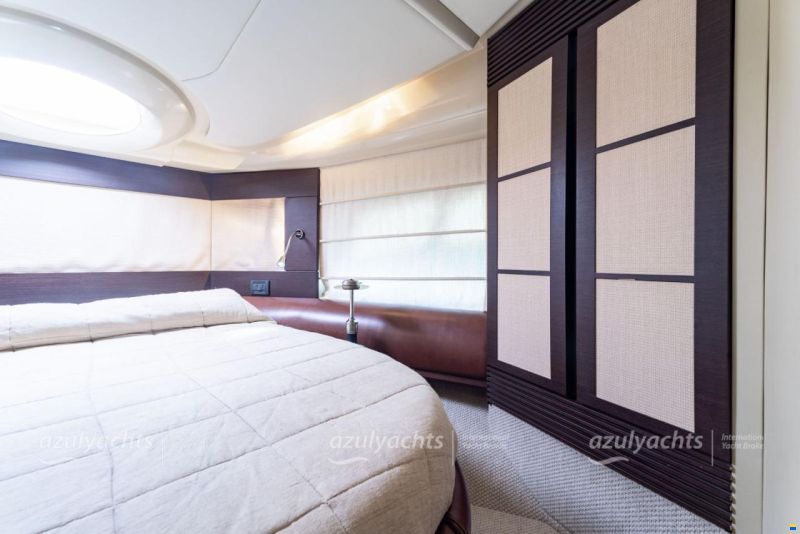 Azimut 43 S