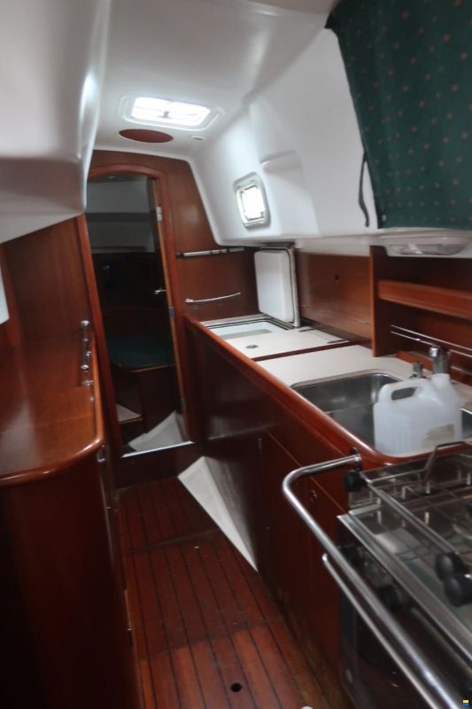 Beneteau Oceanis 36CC