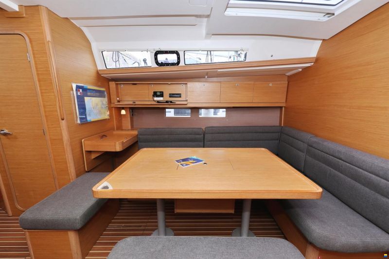 Dufour 460GL