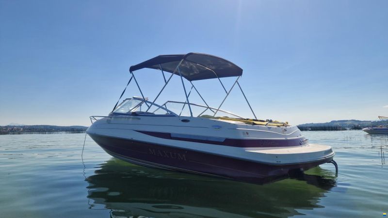 Maxum 2100SC