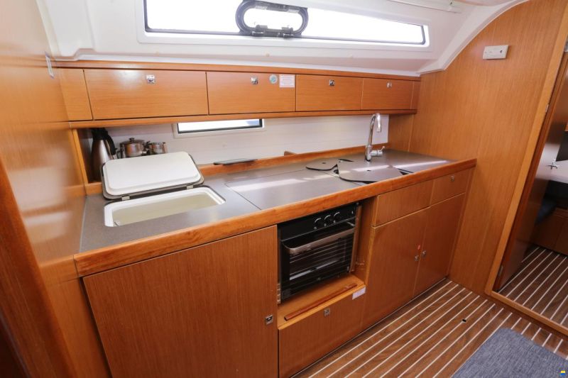 Bavaria Cruiser 41
