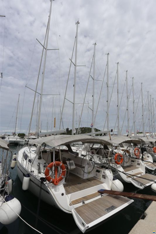 Bavaria Cruiser 41