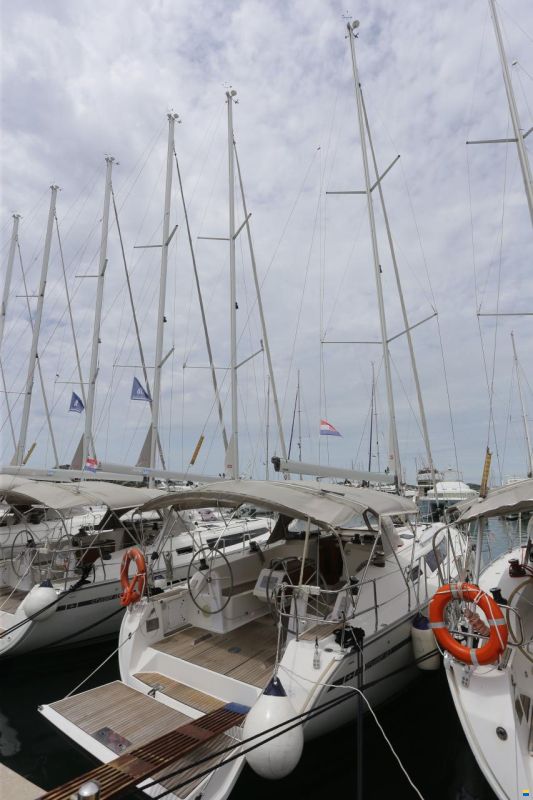 Bavaria Cruiser 41