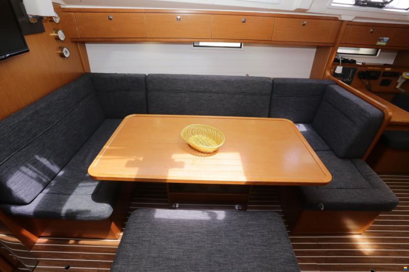 Bavaria Cruiser 41