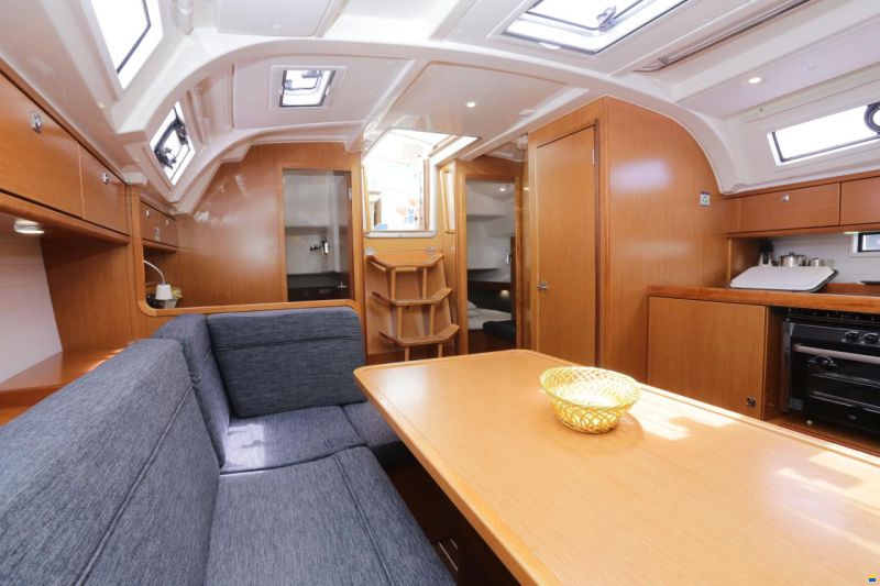 Bavaria Cruiser 41