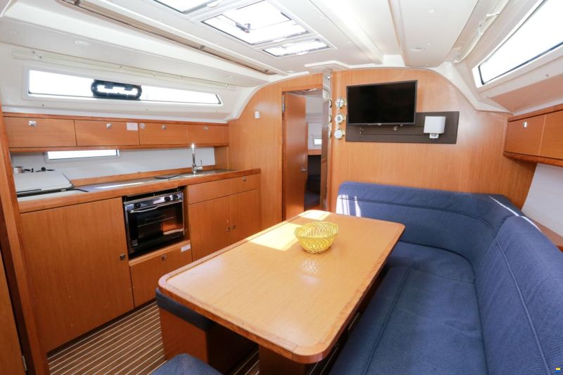 Bavaria Cruiser 41