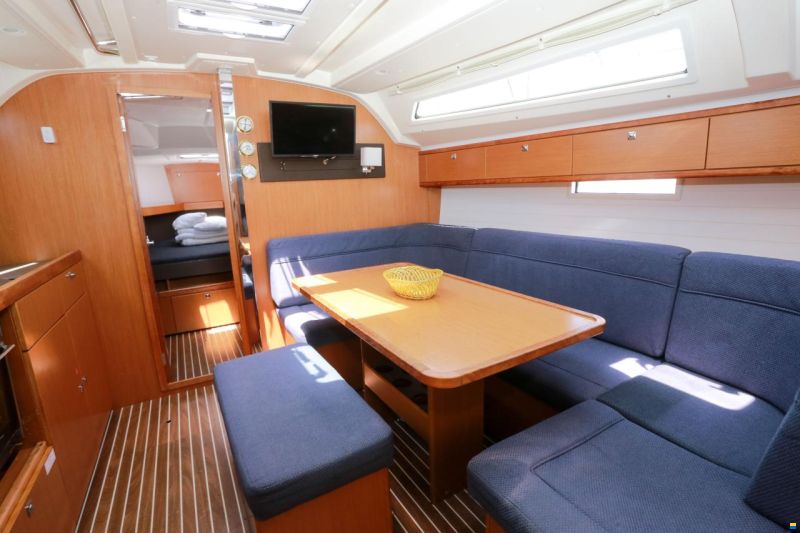 Bavaria Cruiser 41
