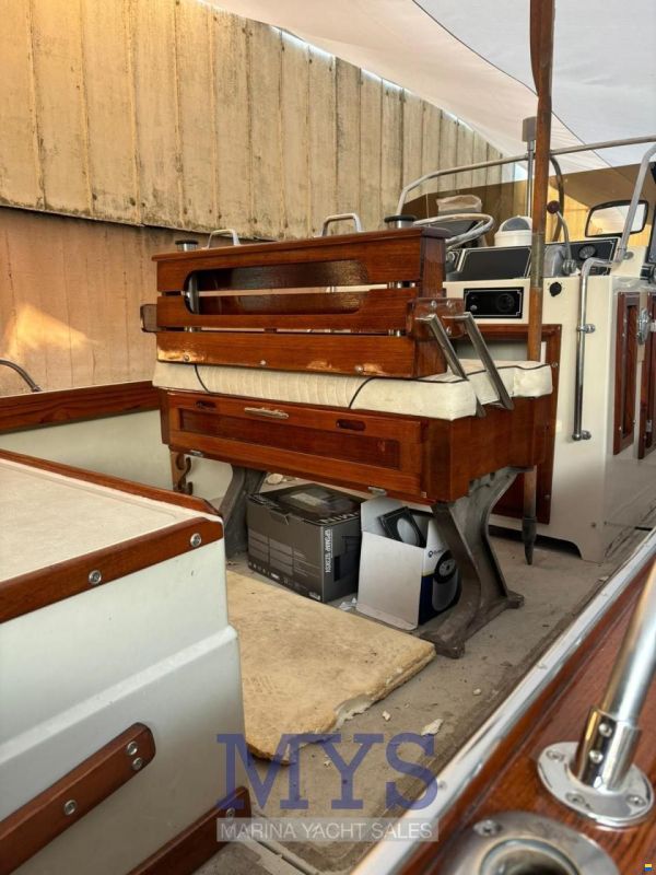 Boston Whaler 22 Outrage