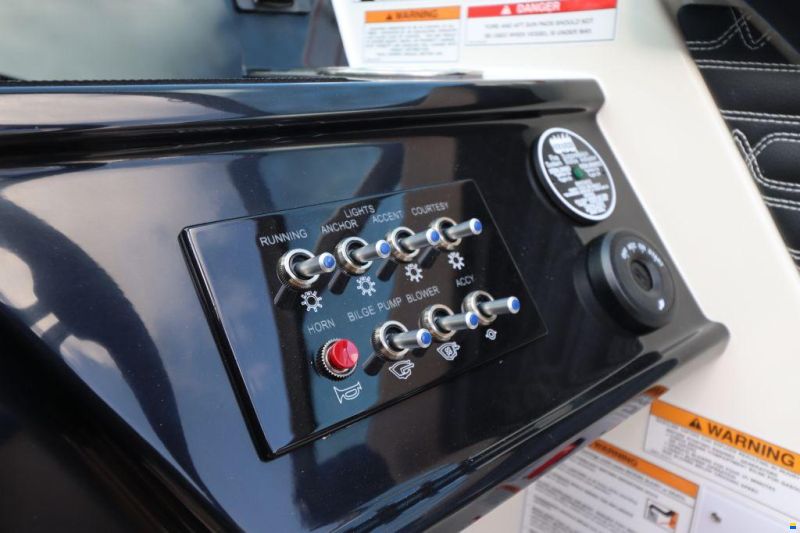 Sea Ray SPX 190