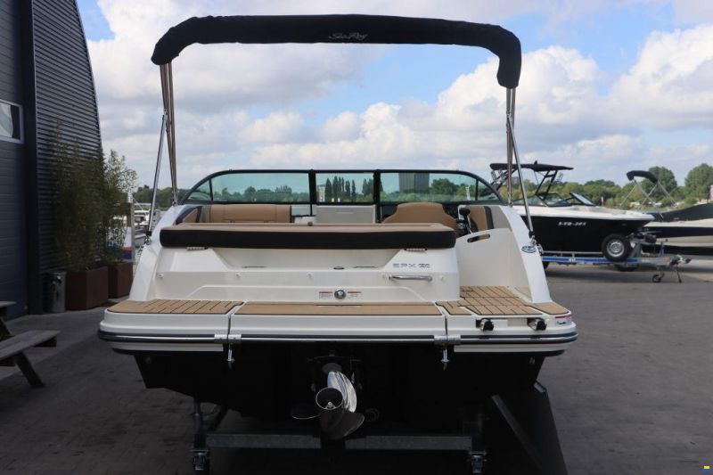 Sea Ray SPX 190