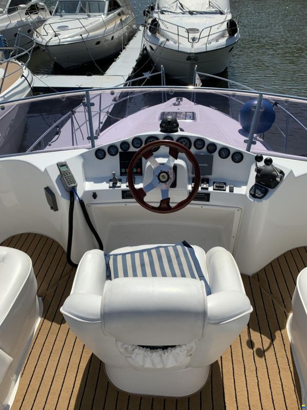 Galeon 380 Fly