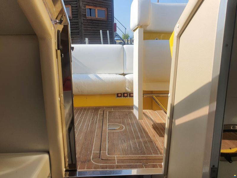 Benetti Couger 40
