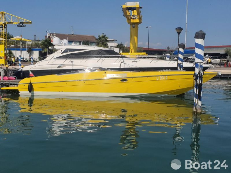 Benetti Couger 40