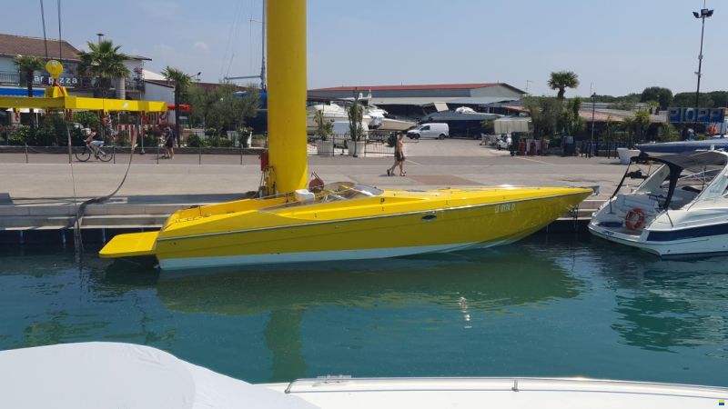 Benetti Couger 40