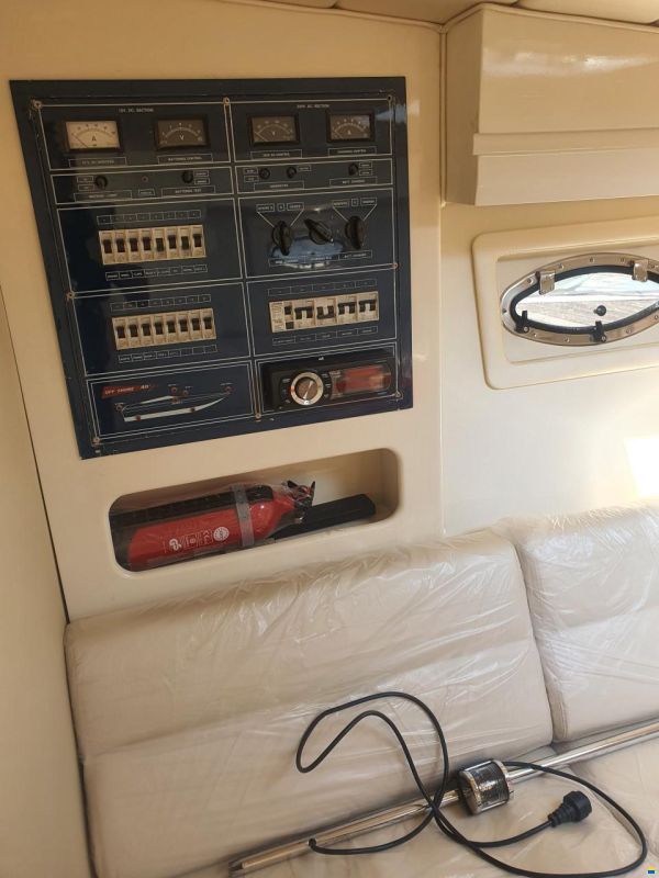 Benetti Couger 40