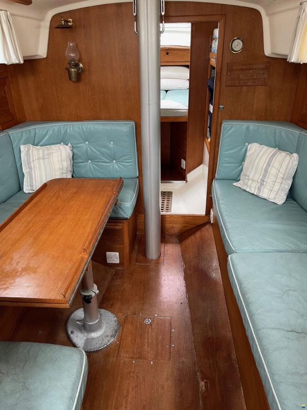 Jeremy Rogers Limited Contessa 32