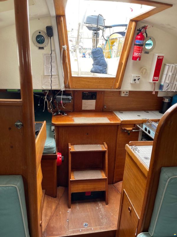 Jeremy Rogers Limited Contessa 32