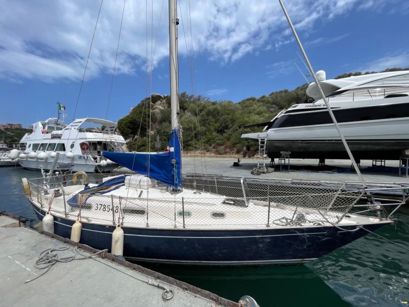 Jeremy Rogers Limited Contessa 32